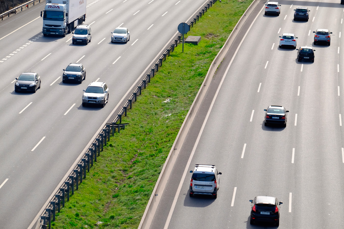 Adelantamiento en autopista